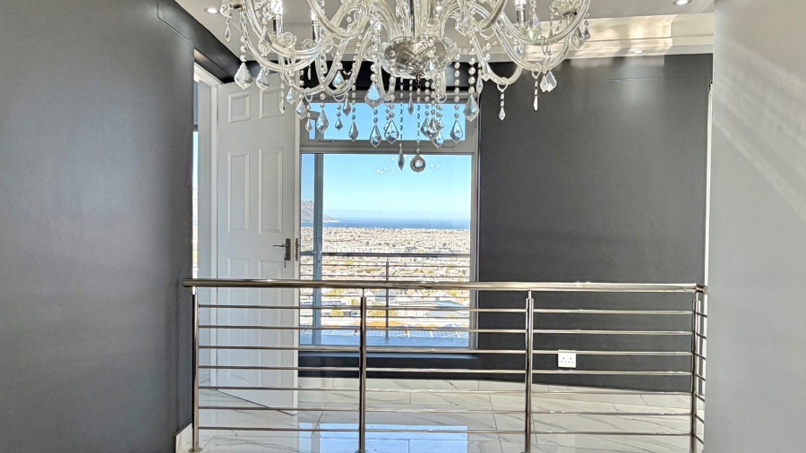 5 Bedroom Property for Sale in Dennegeur Western Cape